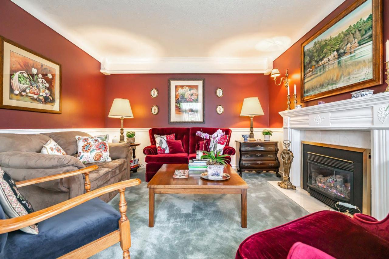 Abacot Hall Bed & Breakfast Niagara-on-the-Lake Dış mekan fotoğraf