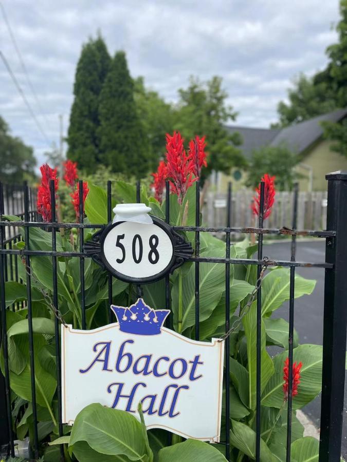 Abacot Hall Bed & Breakfast Niagara-on-the-Lake Dış mekan fotoğraf